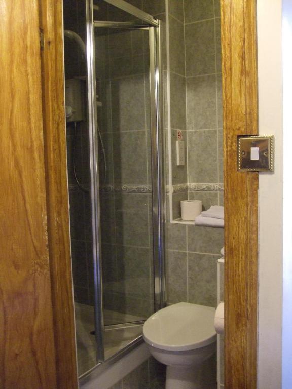 Swan Lake Guest House Edinburgh Szoba fotó
